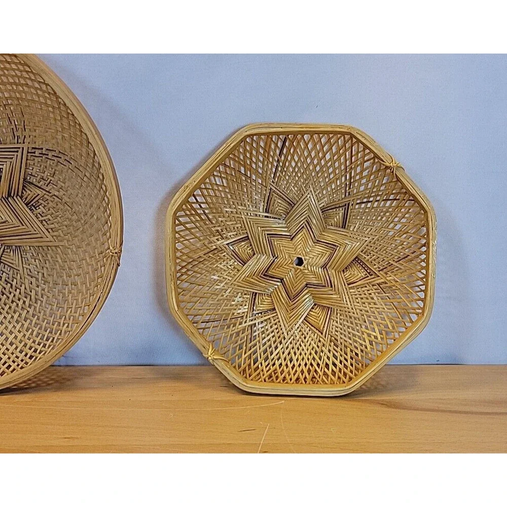 Vintage Pair Shallow Round Baskets Rattan Star Wall Hanging Boho 10” & 7.25”